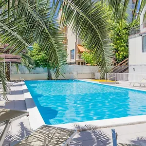 3* Hotel Plaza
